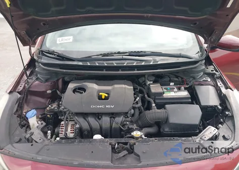 2017 Kia Forte Lx из США, поврежденный, VIN 3KPFK4A74HE121575